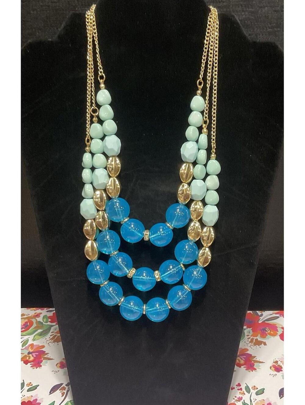 NWT Lisa E Gold Tone Aqua/blue Beaded Necklace # 1101